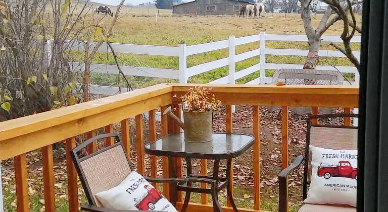 Applinger Farm — photo 3