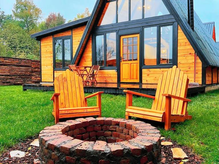 Pentalow Cabin — photo 3