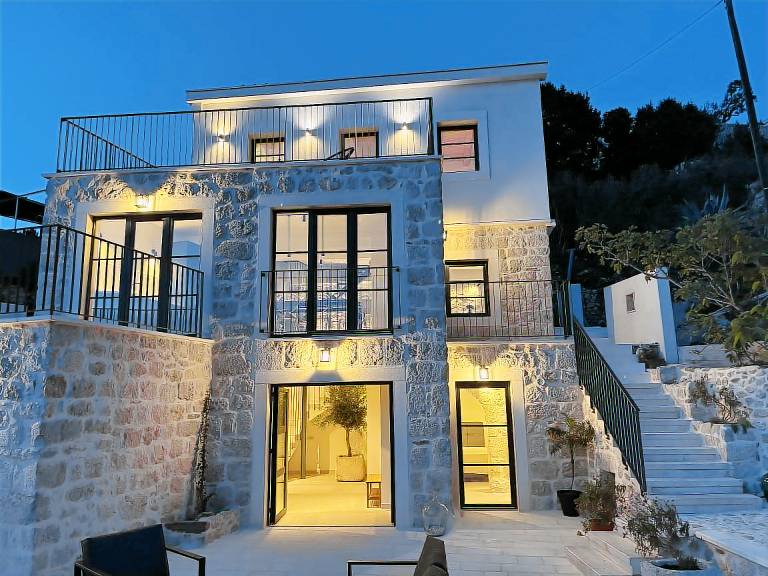 Dom  Podgora