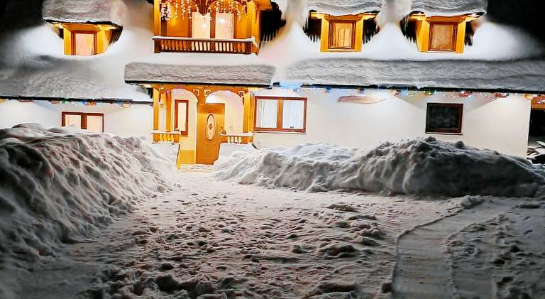 Villa with 4 rooms for 16 persons — photo 4