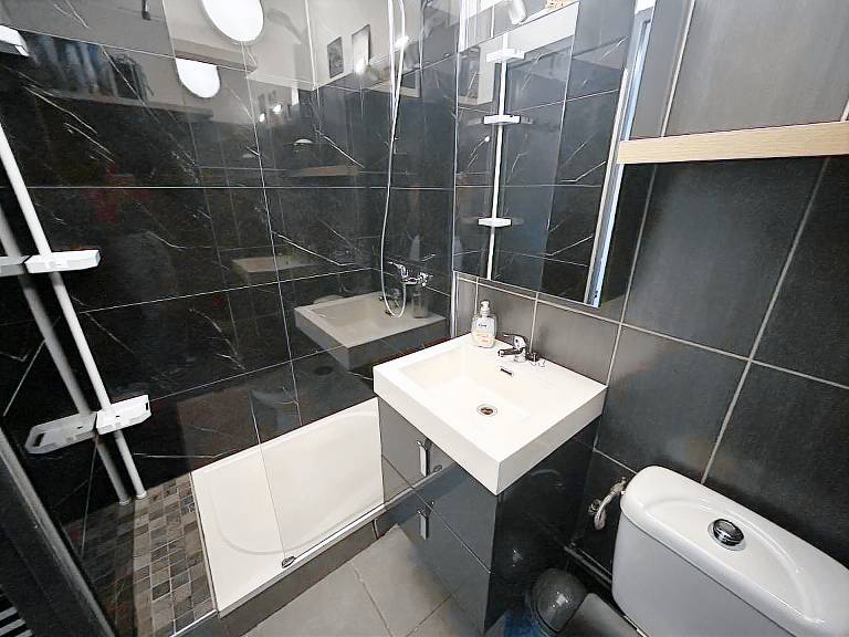 Holiday apartment with 1 room for 4 persons — photo 5