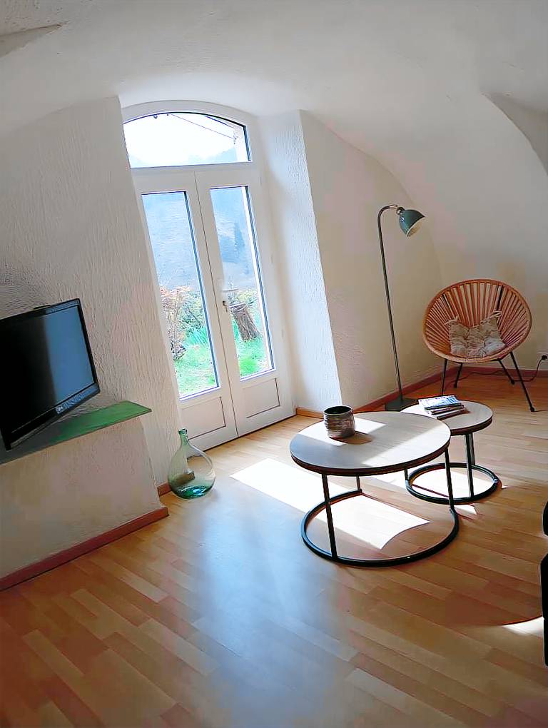 Apartment 'La Pergola' with Mountain View, Wi-Fi and Air Conditioning — photo 4