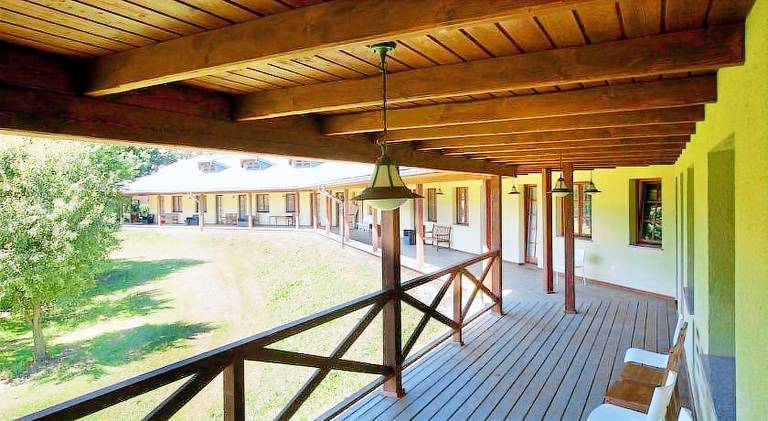Wonderful serviced apartment with garden & patio | Pets allowed — photo 3