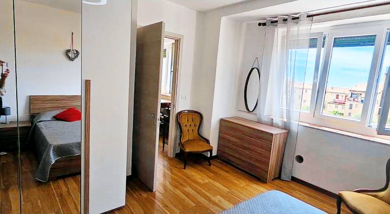 Holiday apartment with 1 room for 4 persons in Sanremo