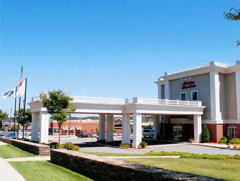 Hampton Inn & Suites Newport/Middletown in Middletown, RI