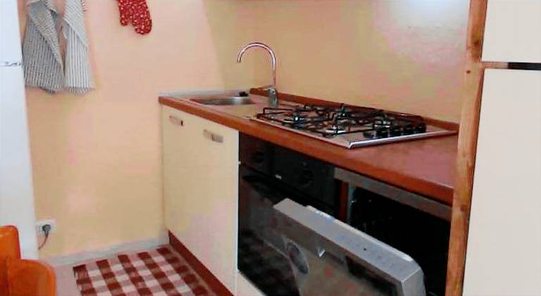 Rental apartment with terrace | Dogs allowed — photo 3