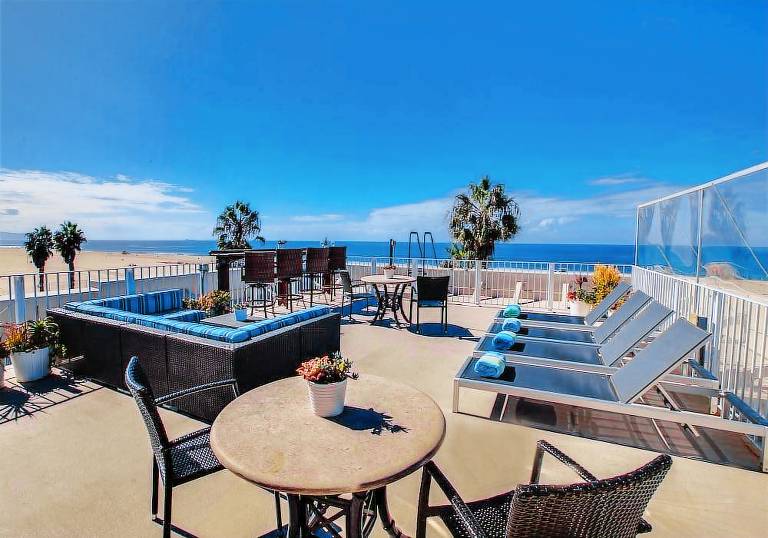 Venice Suites — photo 5