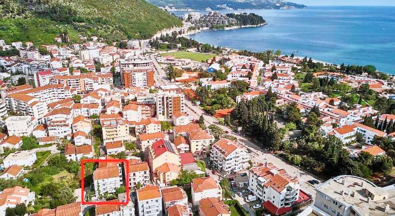 Rental apartment with terrace & garden | Perfect for remote work in Budva