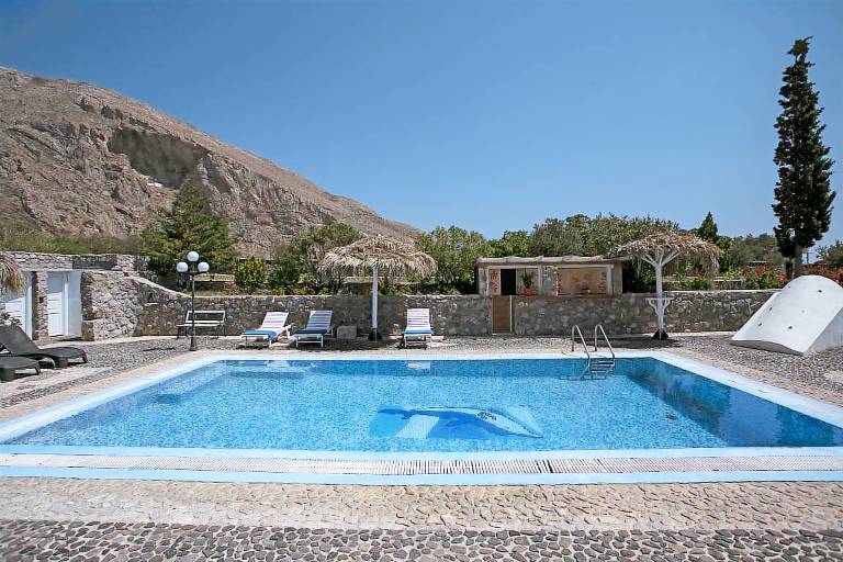 Pension Perissa