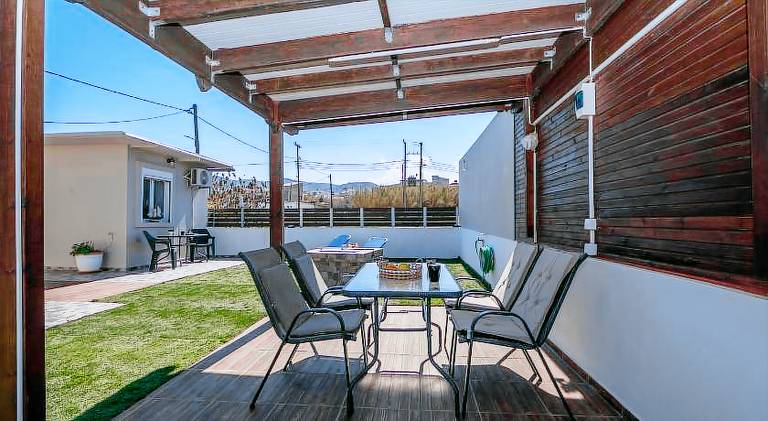 Child-friendly wonderful rental apartment with garden & patio | Close to the beach | Pets allowed — photo 5