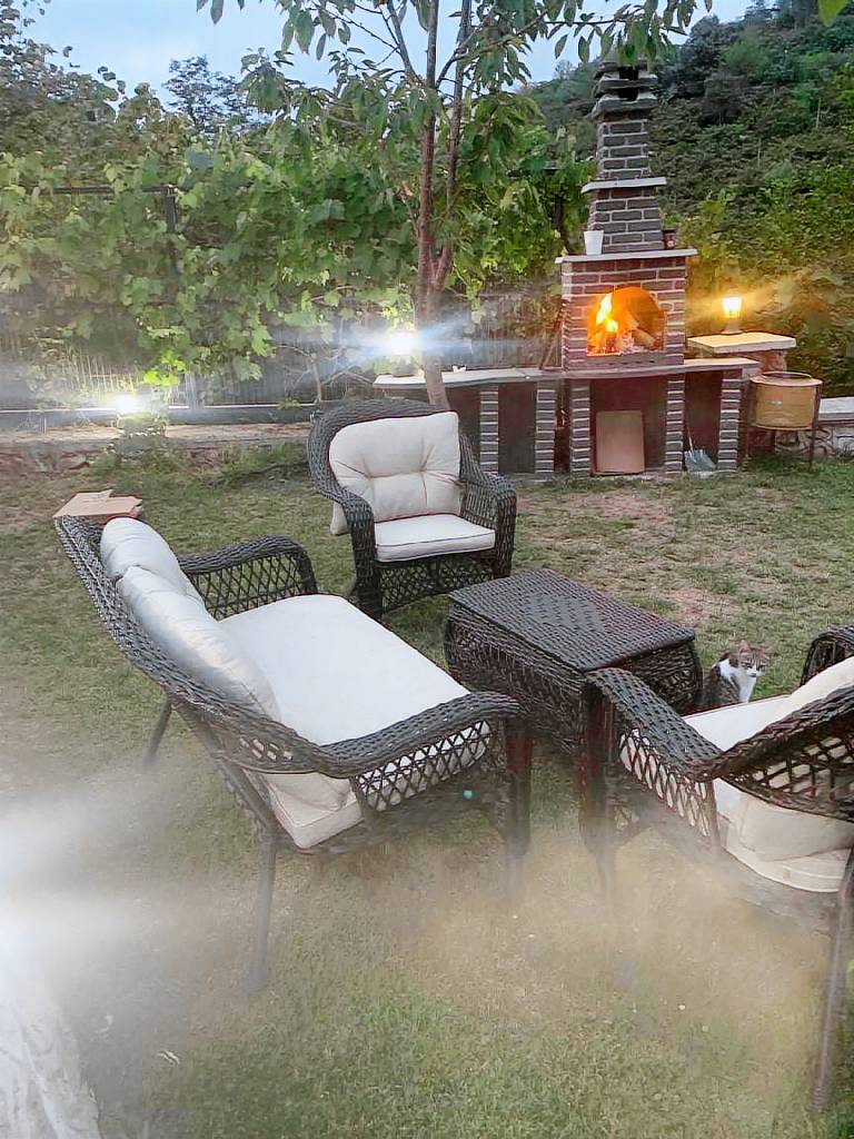 Fully equipped spacious villa with yard, barbeque & hot tub | Good for workation | Dogs allowed — photo 4