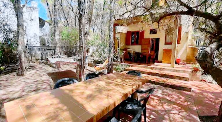 Villa with 2 rooms for 6 persons — photo 4