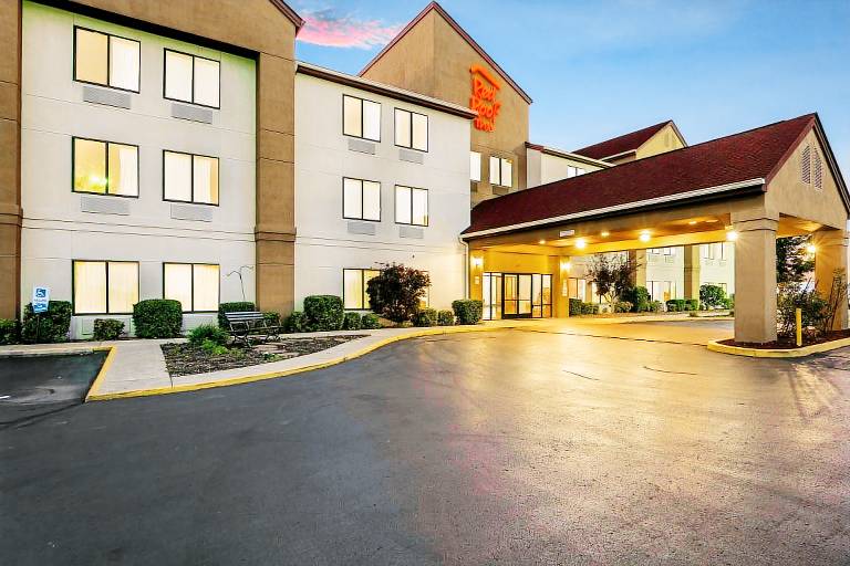 Red Roof Inn Richmond, KY — photo 2