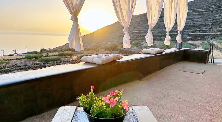 Dammuso Sataria in Pantelleria