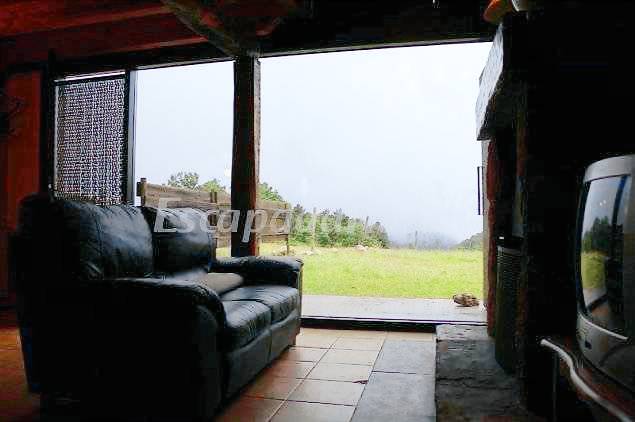 Cottage with pool, garden & barbecue | Mountain view — photo 5