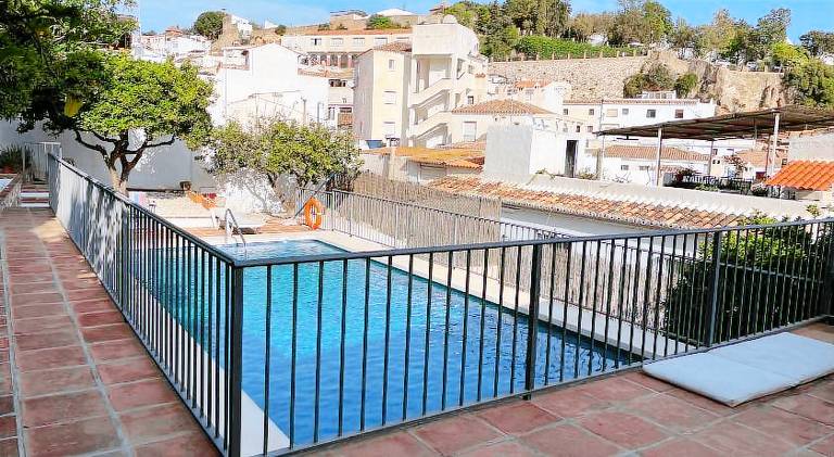 Beautiful rental apartment with pool | Dogs allowed — photo 4