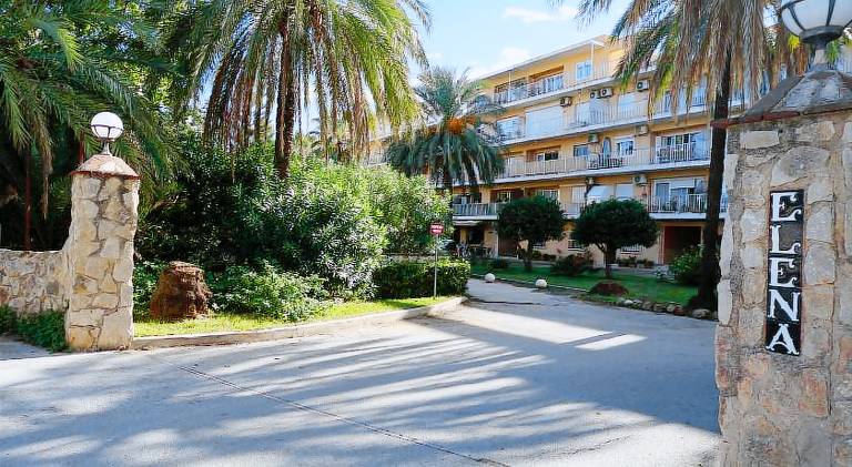 Apartment with 2 rooms for 4 persons — photo 4