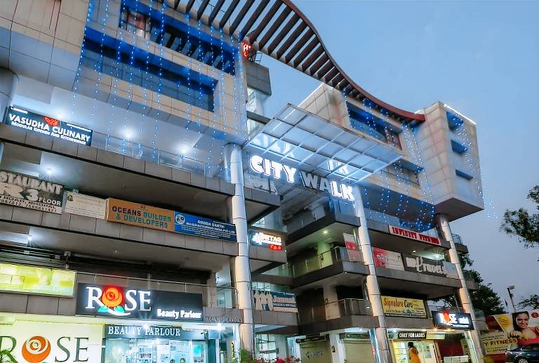 hotel city walk