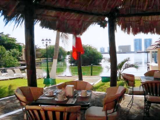 Grand Royal Lagoon in Cancún