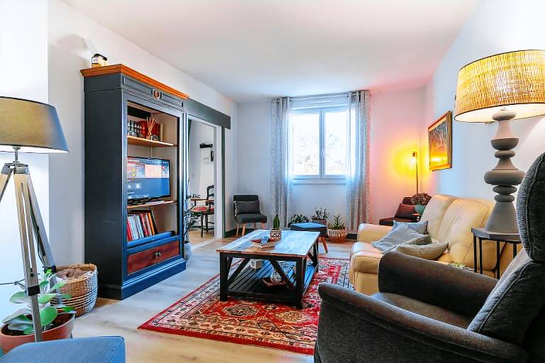 Family-friendly rental apartment with patio & garden | Pet-friendly — photo 2