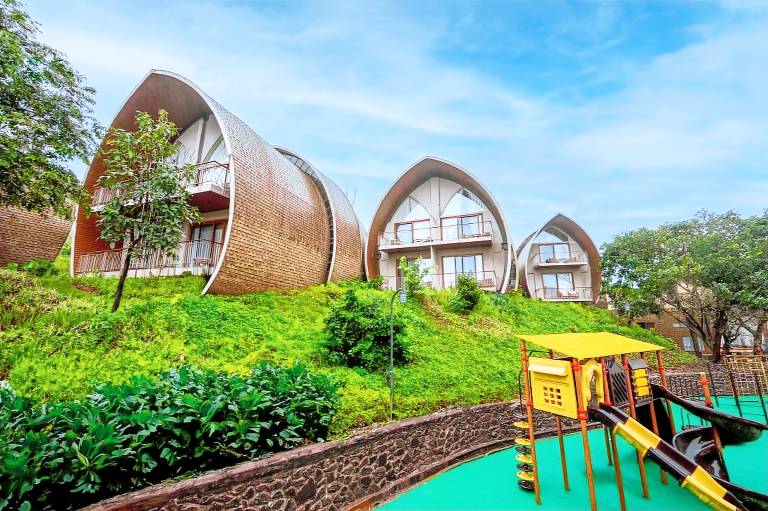 ARK Lake Resort