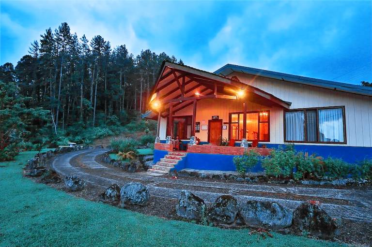 Albergue  La Fortuna