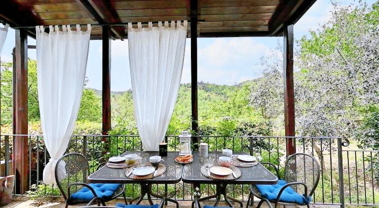 Apartment with pool in Gaiole in Chianti
