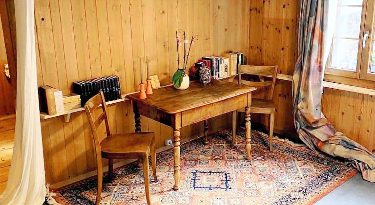 Chalet with 2 rooms for 4 persons in Interlaken