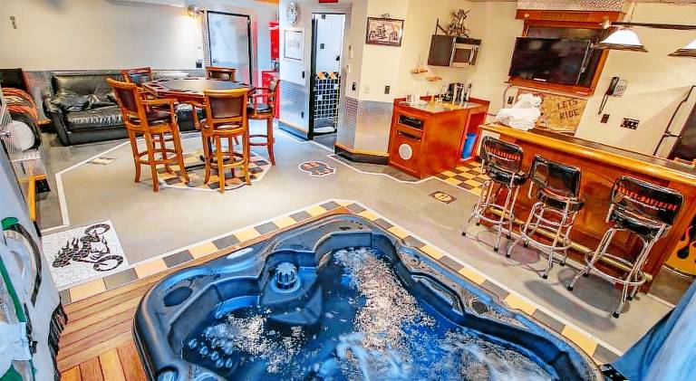 Adventure Suites — photo 4