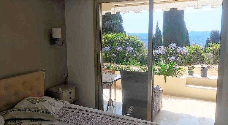 Fully equipped lovely apartment with barbeque, patio & pool | Dogs allowed — photo 2