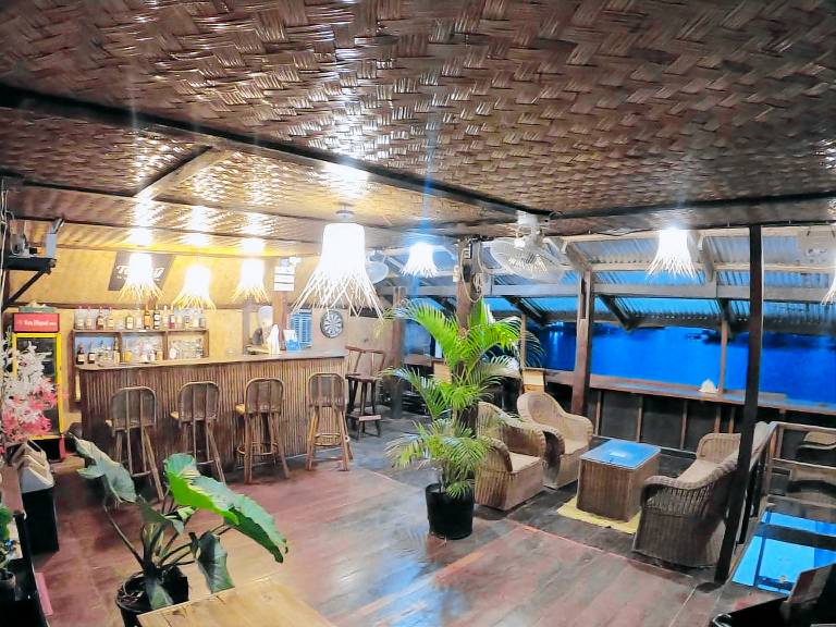 Bangka Hostel in El Nido