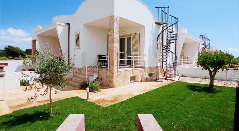 Vacation home with barbeque | Pets are welcome in Salve