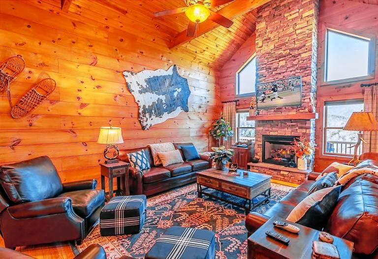 Mountain Lodge Near Downtown — photo 5