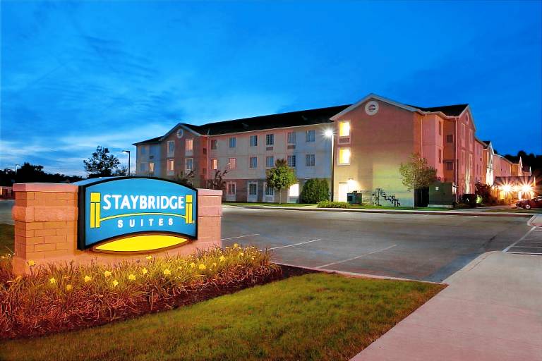 Staybridge Suites Cleveland Mayfield Heights Beachwood By IHG in Beachwood, OH