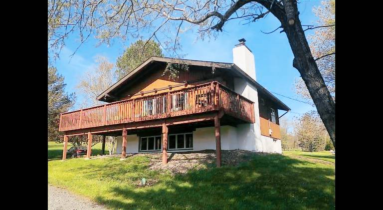 Chalet | Pets are welcome in Windham, NY