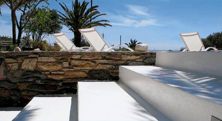 Beautiful serviced apartment with terrace, jacuzzi & garden | Close to the beach | Pets allowed — photo 5
