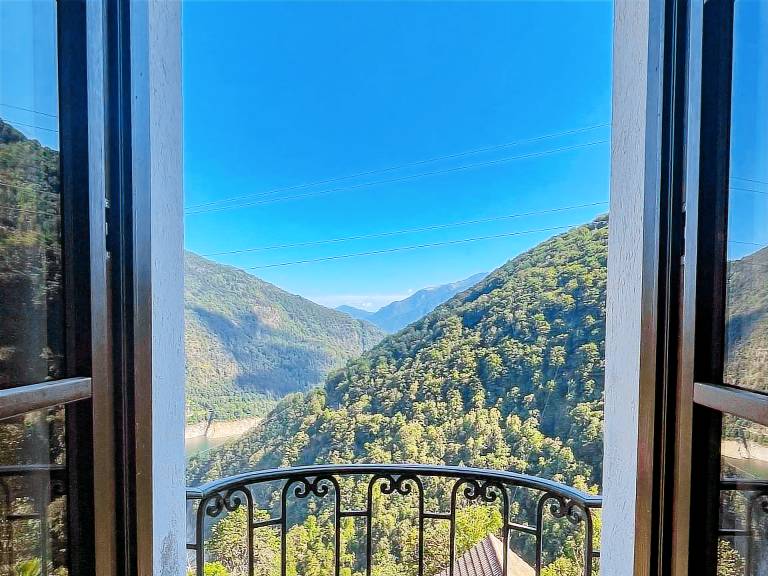 House | Nature view — photo 3