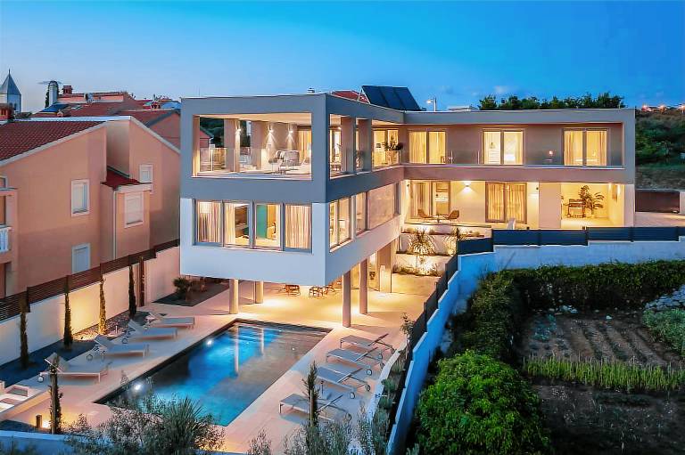 Ferienhaus in Petrčane, Diklo, Kroatien f&uuml;r max. 10 Personen