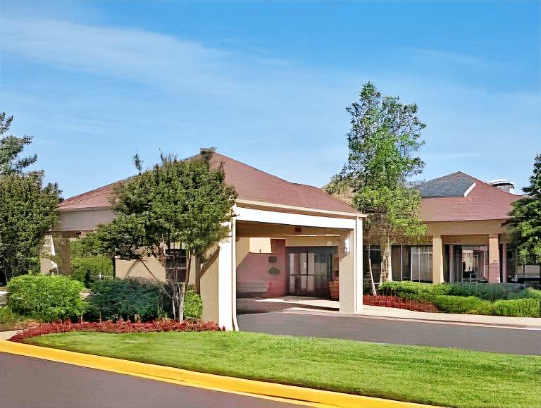 Courtyard by Marriott New Carrollton Landover