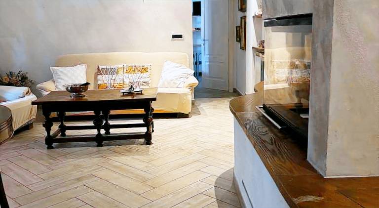 Holiday apartment with hot tub & pool | Pet-friendly — photo 2