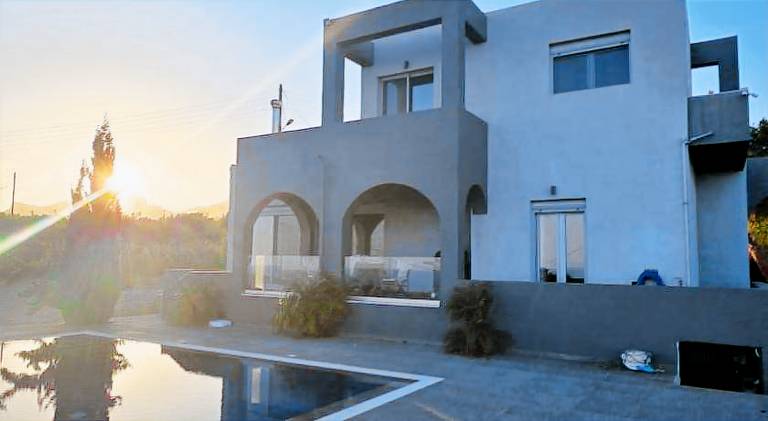 Villa with pool | Next to the beach | Pets are welcome — photo 3