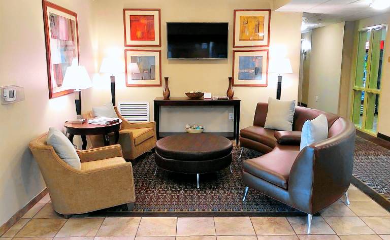 Candlewood Suites Greenville By IHG — photo 3