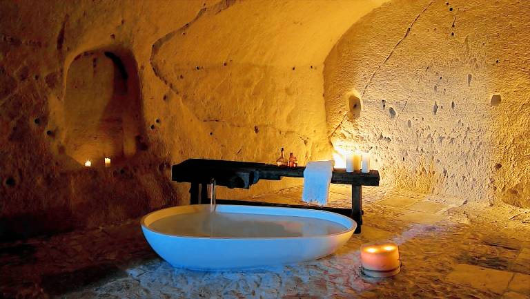 Ancient Grottone Cave Rental in the Basilicata Region, Southern Italy — photo 4