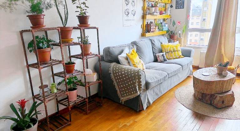 Holiday apartment with 2 rooms for 3 persons in Oviedo