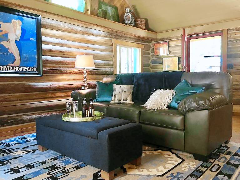Cabin Sagle