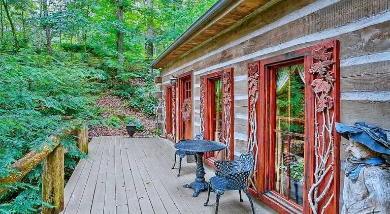 A Mammoth Cave Getaway in Kent, KY