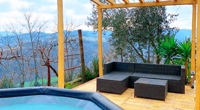 Apartment with pool in Forlì