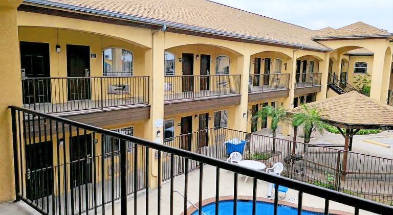 Texas Inn Suites RGV — photo 3