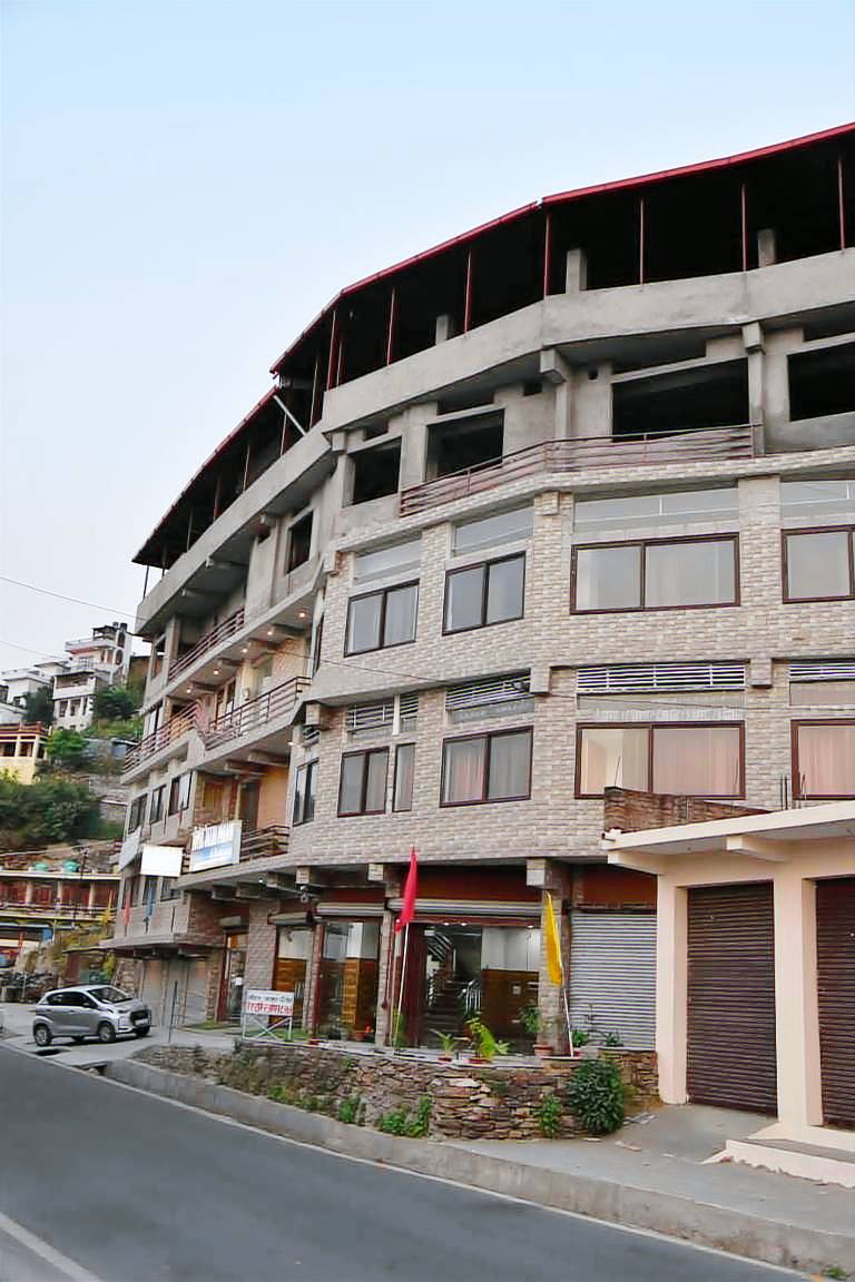 Hotel Jalal Palace in Almora