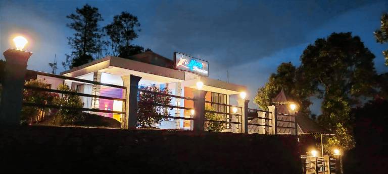 Villa Idukki Township